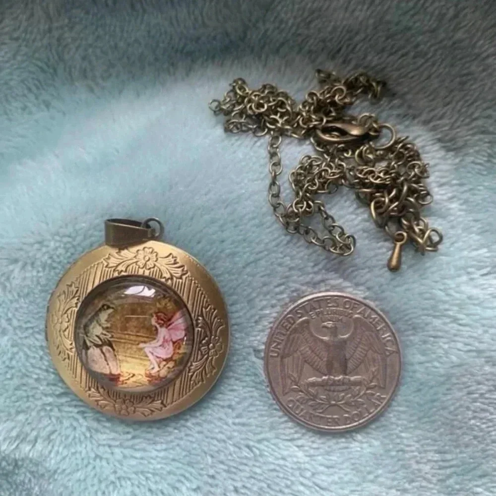 𝅺frog & Fairy Photo Locket Long‎ Necklace. New